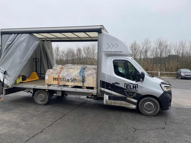 ELH Haulage curtain-sided van with a palletised load